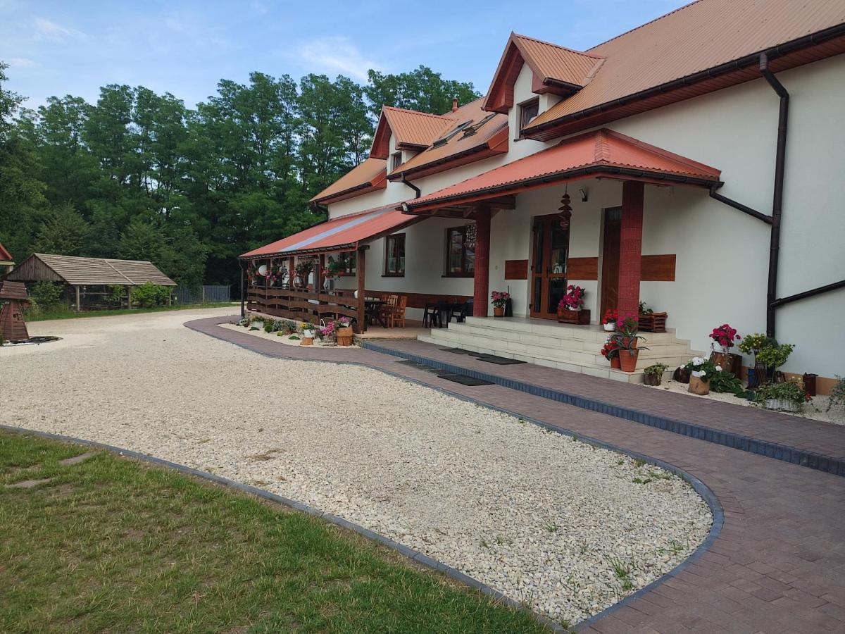 Agrowczasy Nad Stawem Βίλα Gartatowice Εξωτερικό φωτογραφία