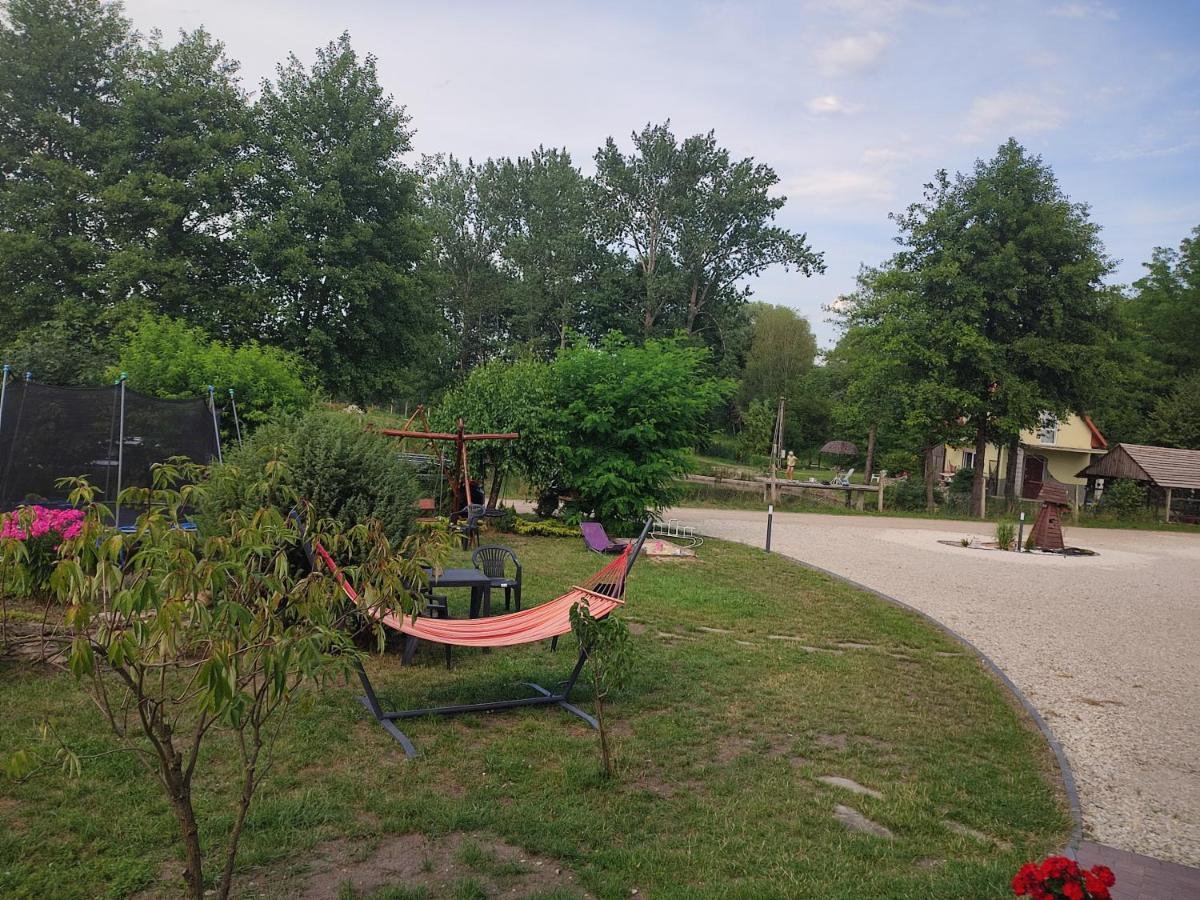 Agrowczasy Nad Stawem Βίλα Gartatowice Εξωτερικό φωτογραφία